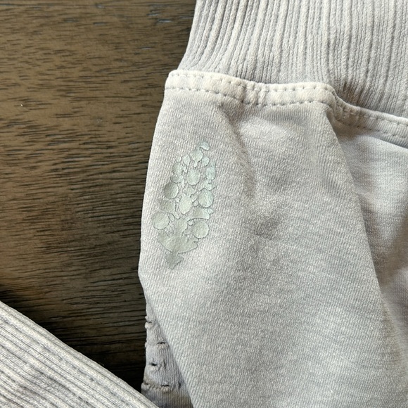 NWOT! FP Free People Movement Good Karma Long Sleeve Runsie Sz XS/S - Picture 9 of 9